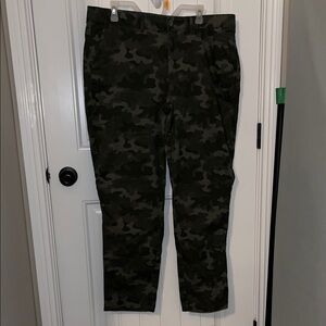Eddie Bauer Women's Camouflage Straight Leg Pants